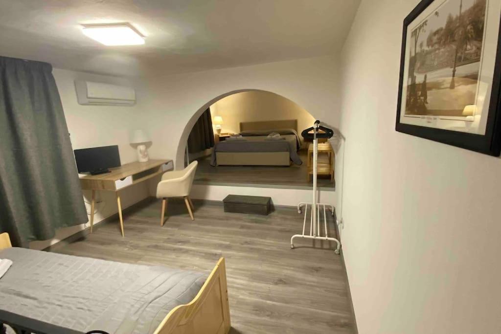 Sweet Home Apartment City Center Катания Экстерьер фото