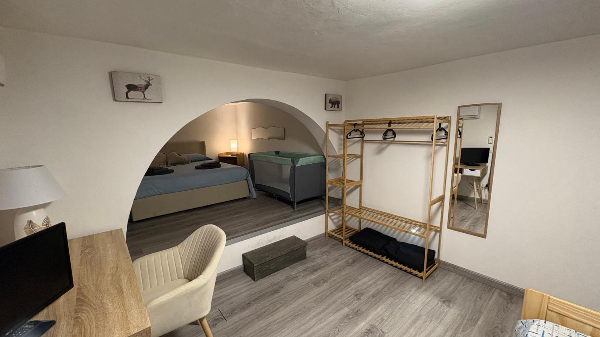 Sweet Home Apartment City Center Катания Экстерьер фото